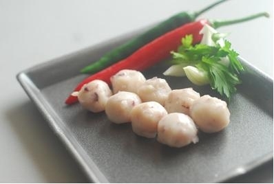 Frozen steamed fish paste ball with cuttlefish head