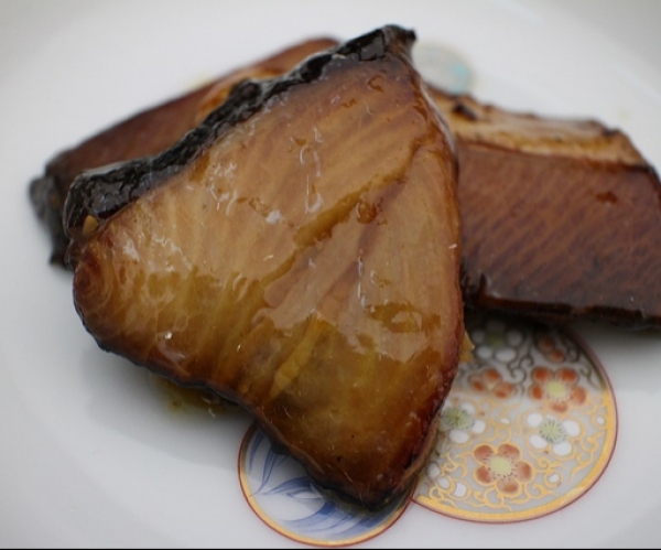 Frozen roasted Yellowtail with sweet soy sauce